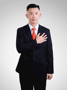 侯秉佑