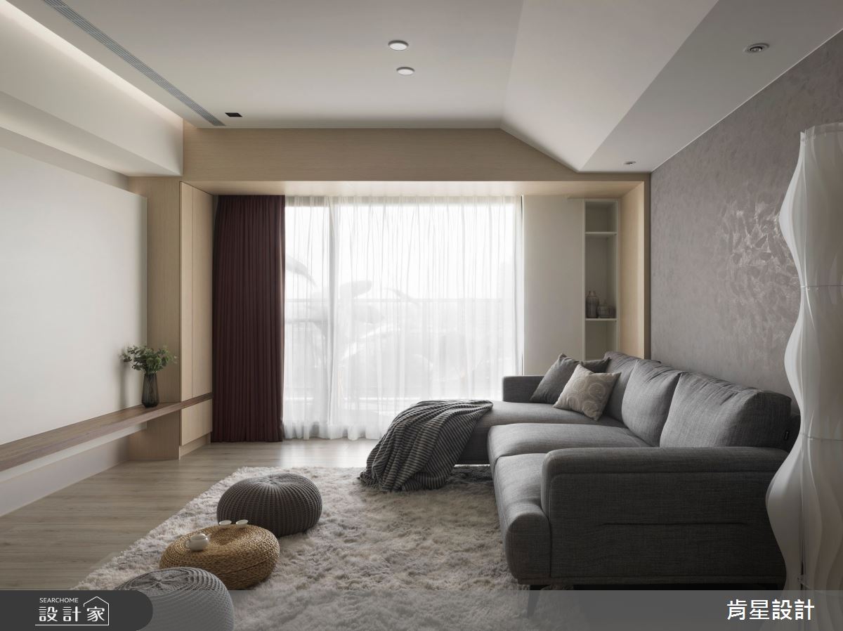 25坪現代禪風的兩人世界，白色、木質與造型立面創造實用好住的簡潔之家