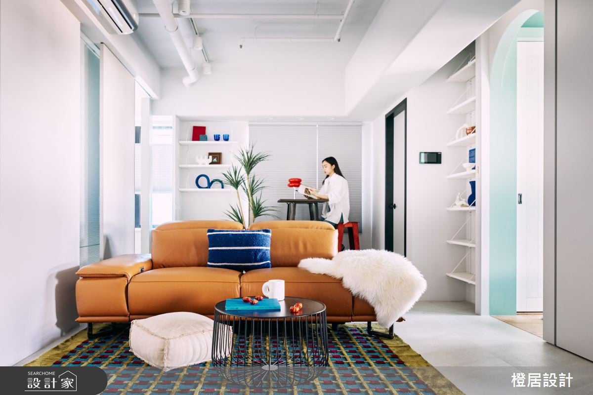 不到20坪的預售屋巧妙客變，放大公領域，精選家具呈現溫暖氣息的時尚居家