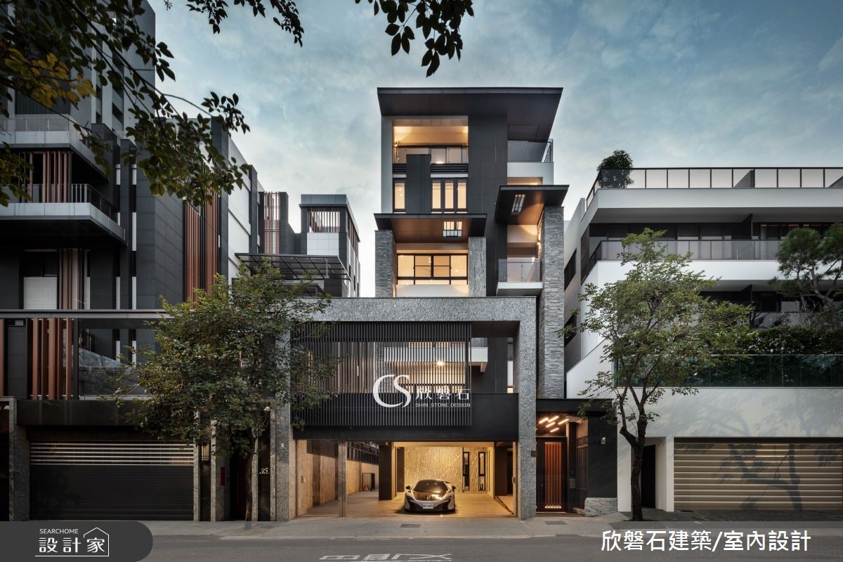 台中西屯211坪自地自建透天別墅豪邸！讓一家九口、三代同堂的新生活張弛...