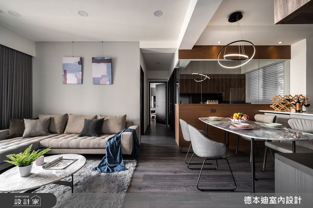 優雅大地色注入新婚宅！與屋主二度合作，從預售屋規劃，為您獻上玻璃書...