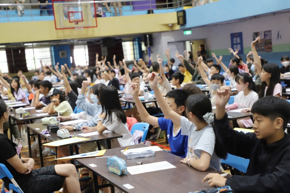 從「自己想」到「一起想」！全臺265隊挑戰TRML國小數學競賽