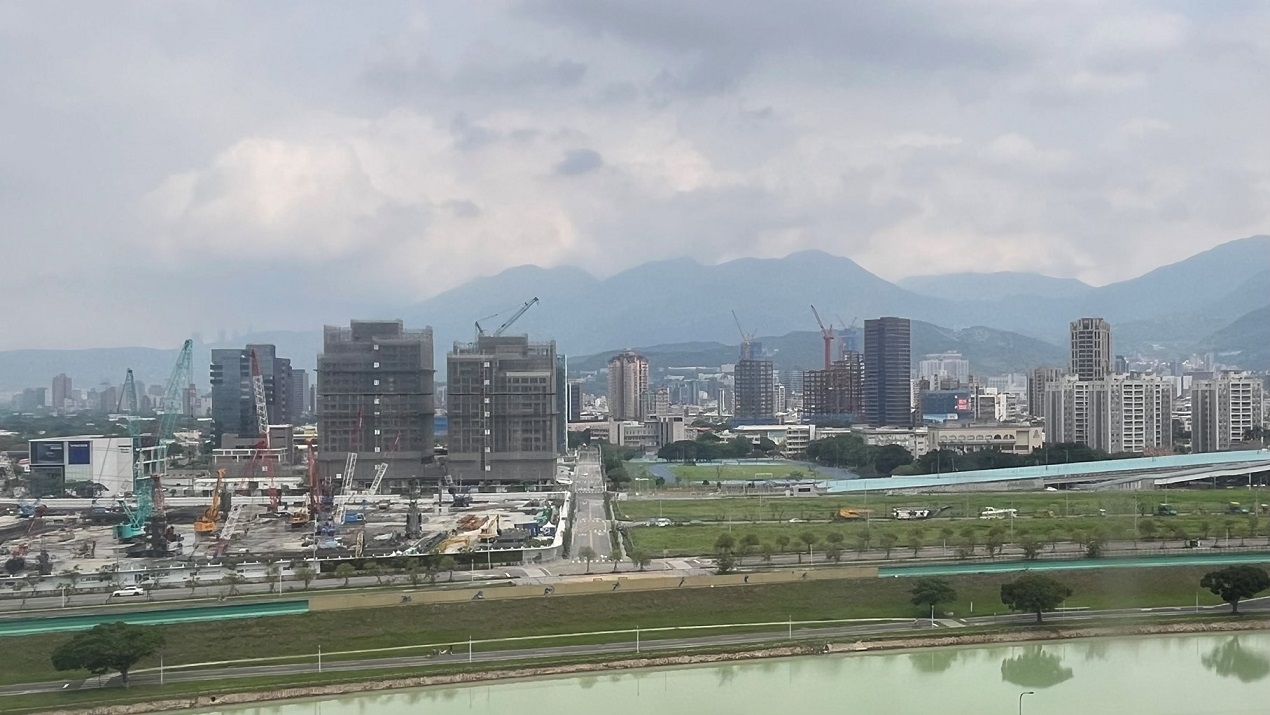 雙北積極搶輝達！專家揭選址邏輯：「沒提到的南港」相對容易