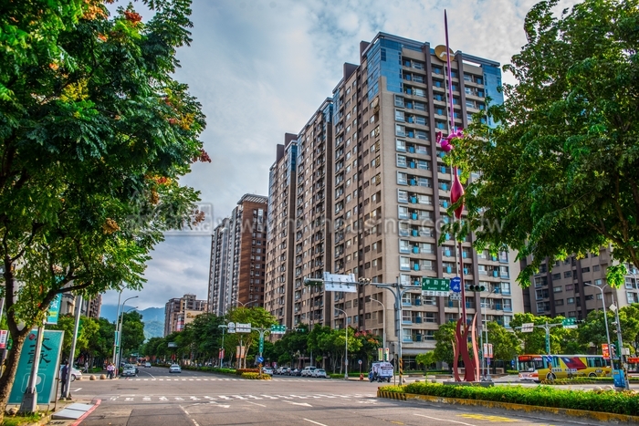 維護綠軸帶行的安全 北大十餘社區申請禁停