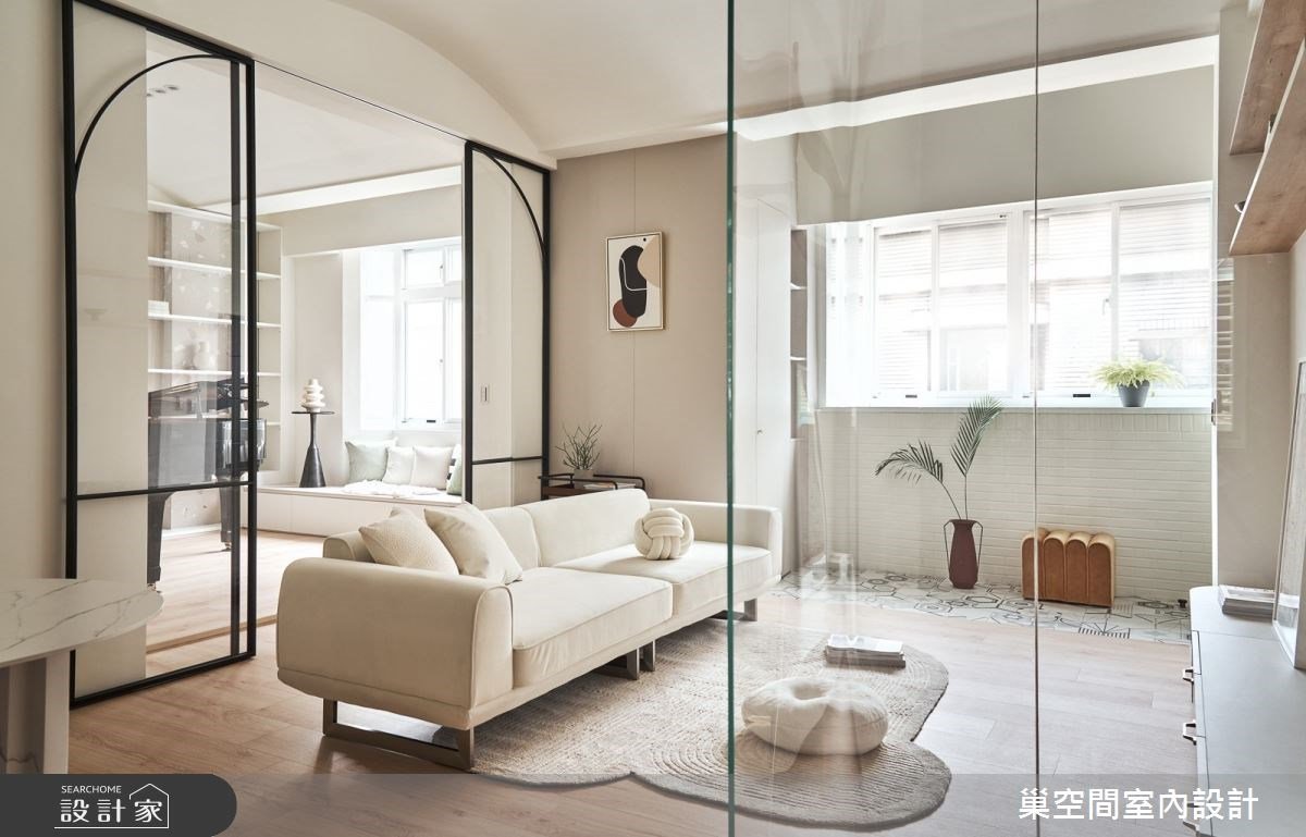 音樂家的夢幻玻璃演奏間！清新奶茶系北歐風，中古屋化身三合一的高機能宅