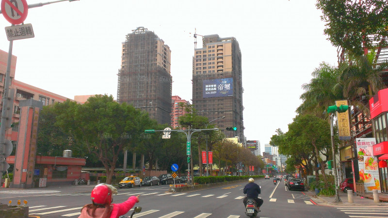 疫情導致缺工擴大 建商籲延長建築期限一年