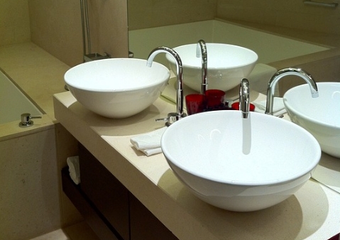 浴室開窗還發霉！內行秒揪1步驟錯了 狂推2神器抗霉