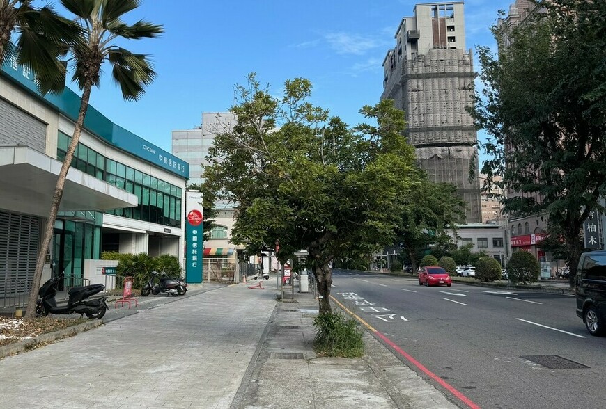 歷史似曾相識？台中房市二十年大逆轉：從「5萬交屋」到「單坪砍20萬」| ...