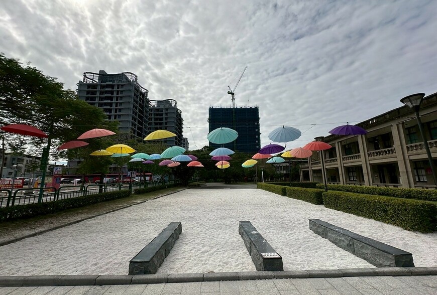 江翠北側預售量暴跌87% 一個月賣8戶？專家揭：建商不降盤算