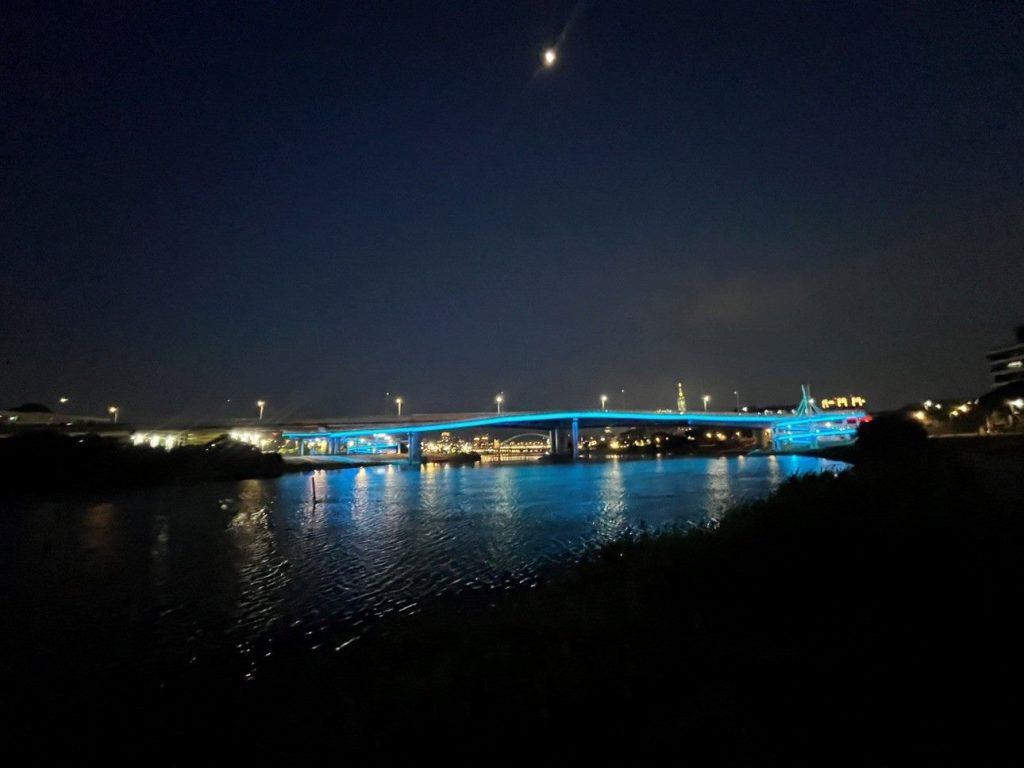 台北新地標＋1！民權大橋景觀橋啟用　「天際之眼」飽覽河景、近看飛機起降