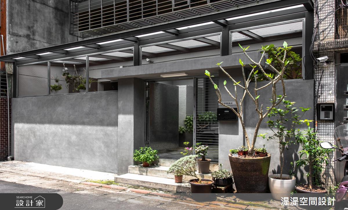 老宅以混搭風重新亮相！將庭院變身員工紓壓天堂
