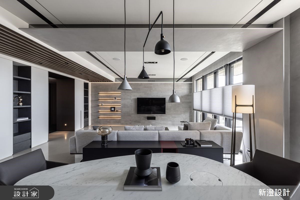 沐浴在光感客廳的幸福感！48坪大器現代風，以簡練手法創造優雅調性