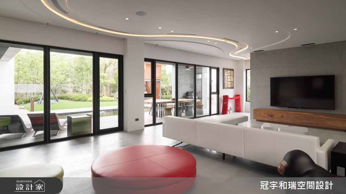 現代風別墅庭院自帶小樹屋！足不出戶也能讓生活過得像度假