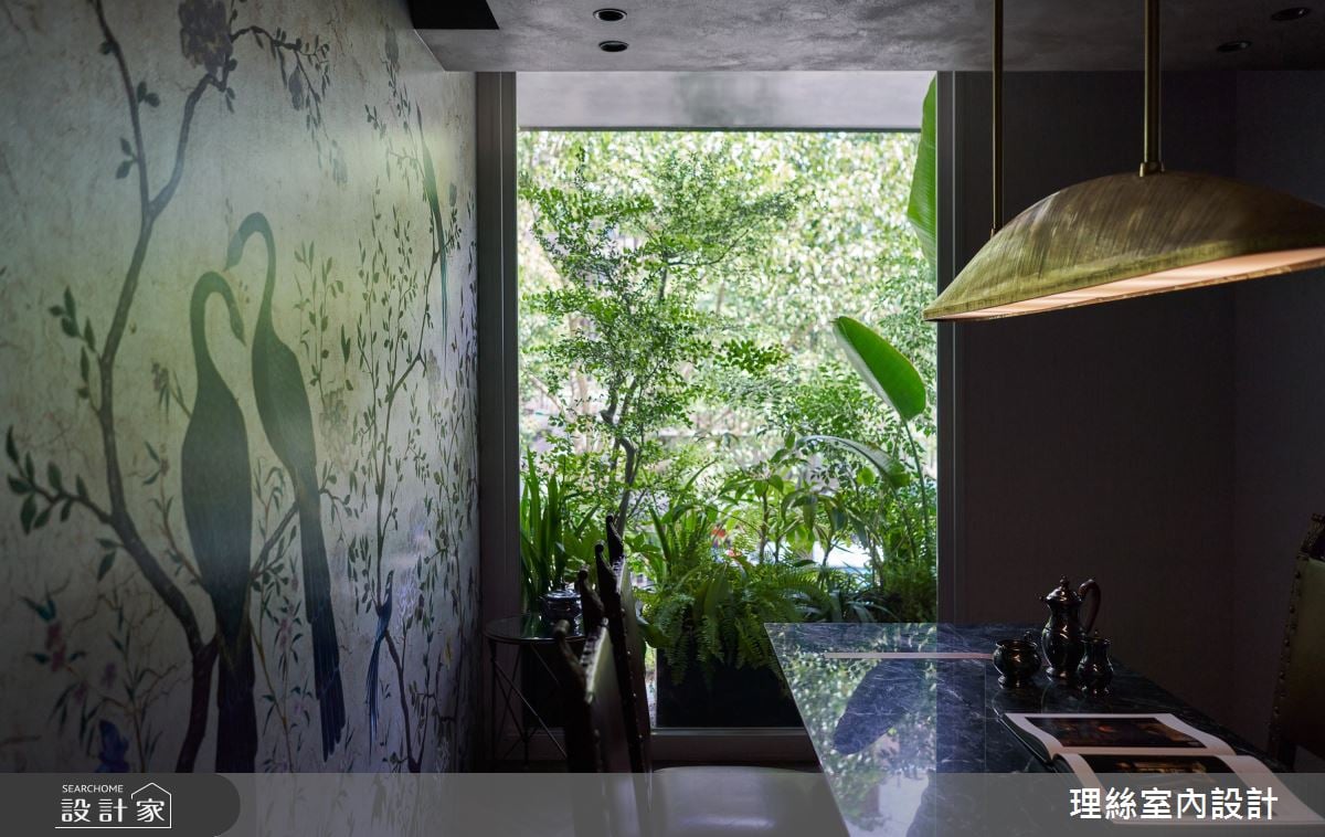 高齡老屋變身設計師的共享辦公室！工作之餘也能盡享綠意環繞的悠然