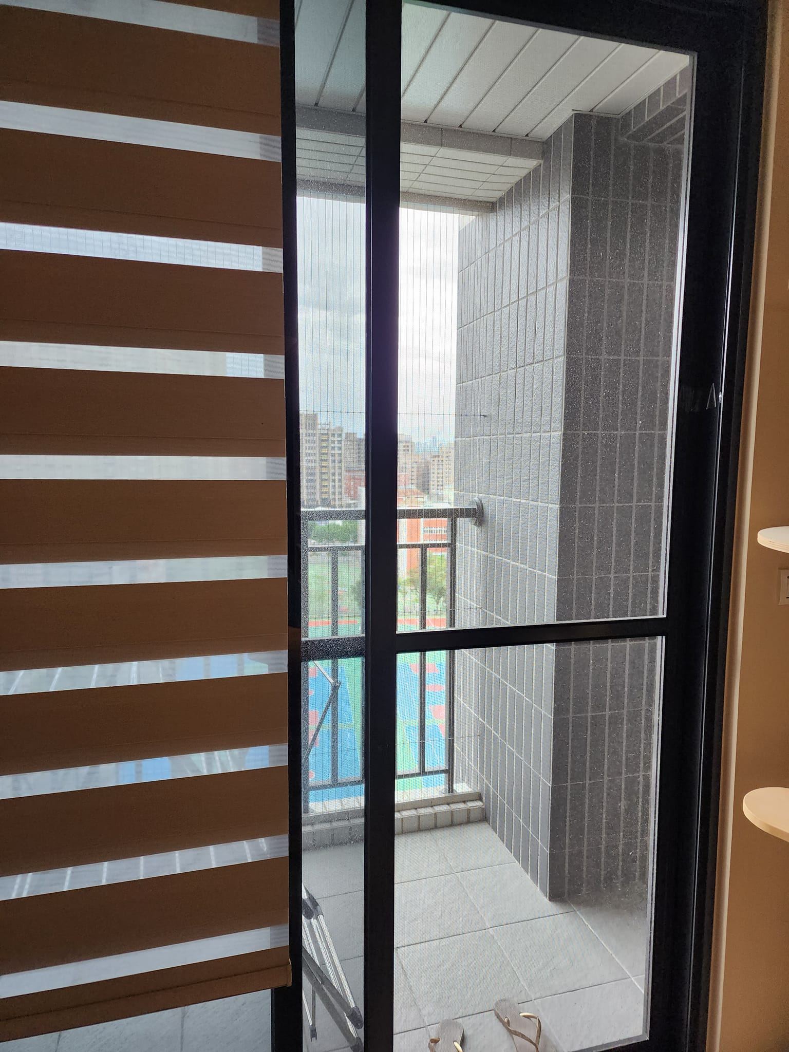 不想吸樓下二手菸！「全熱交換or排風扇」有用嗎？設計師說話了