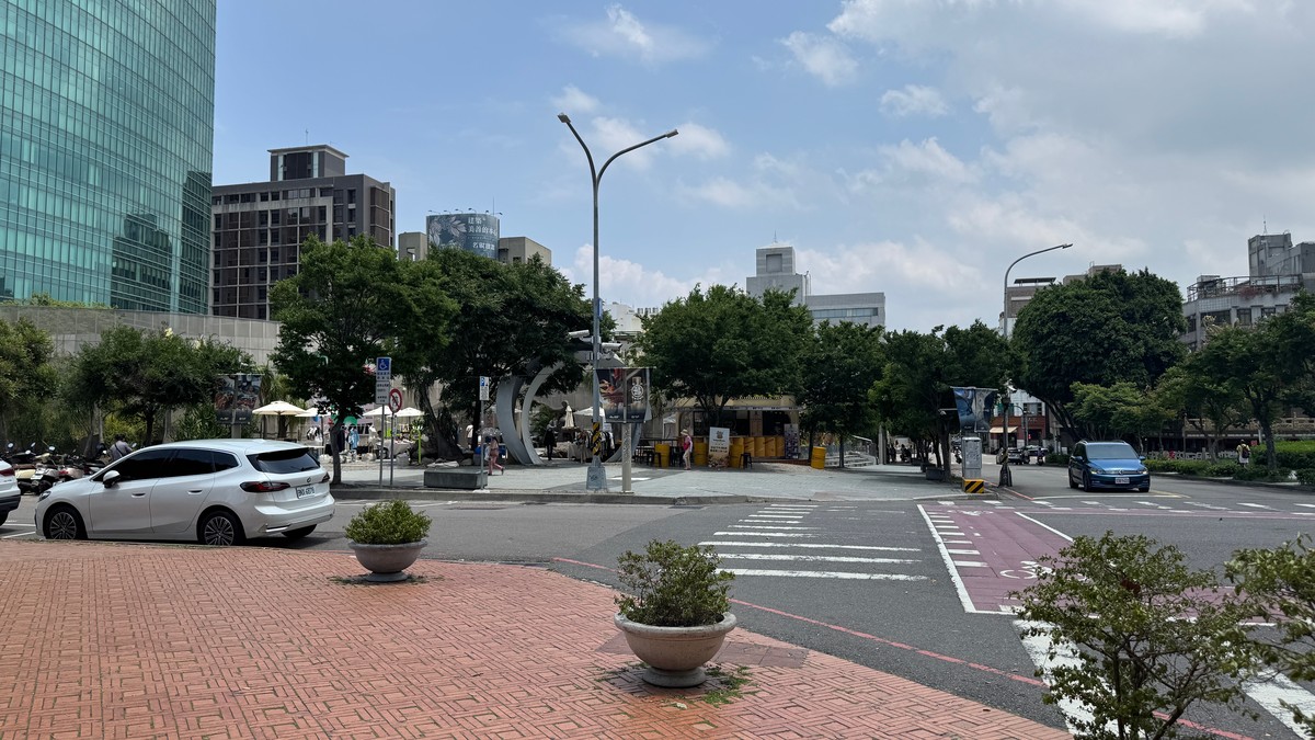 戴德梁行Q3報告藏三個訊號：商用不動產創新高　市場卻走向「住冷、商熱...