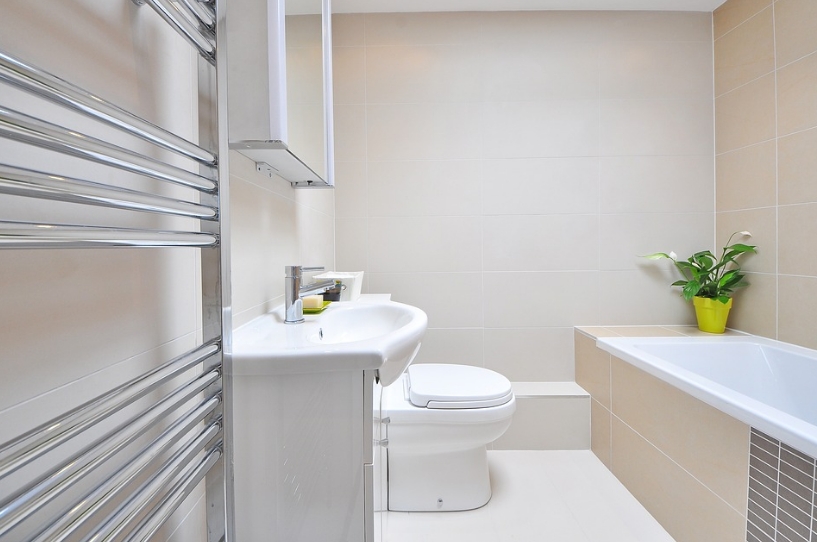 預售交屋問題多！浴缸消失、車位卡死 屋主超崩潰