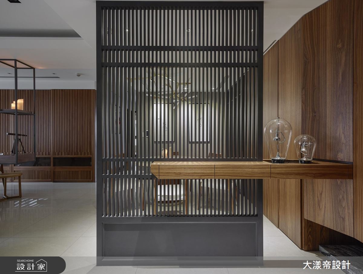 同棟不同戶，照料好感情，爸媽專屬的新東方風大宅