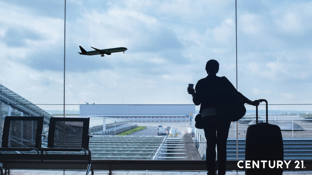 自從2017年機場捷運通車後，大幅縮減龜山北上通勤時間，輕鬆串起「北北桃生活圈」（圖片來源_21世紀不動產）