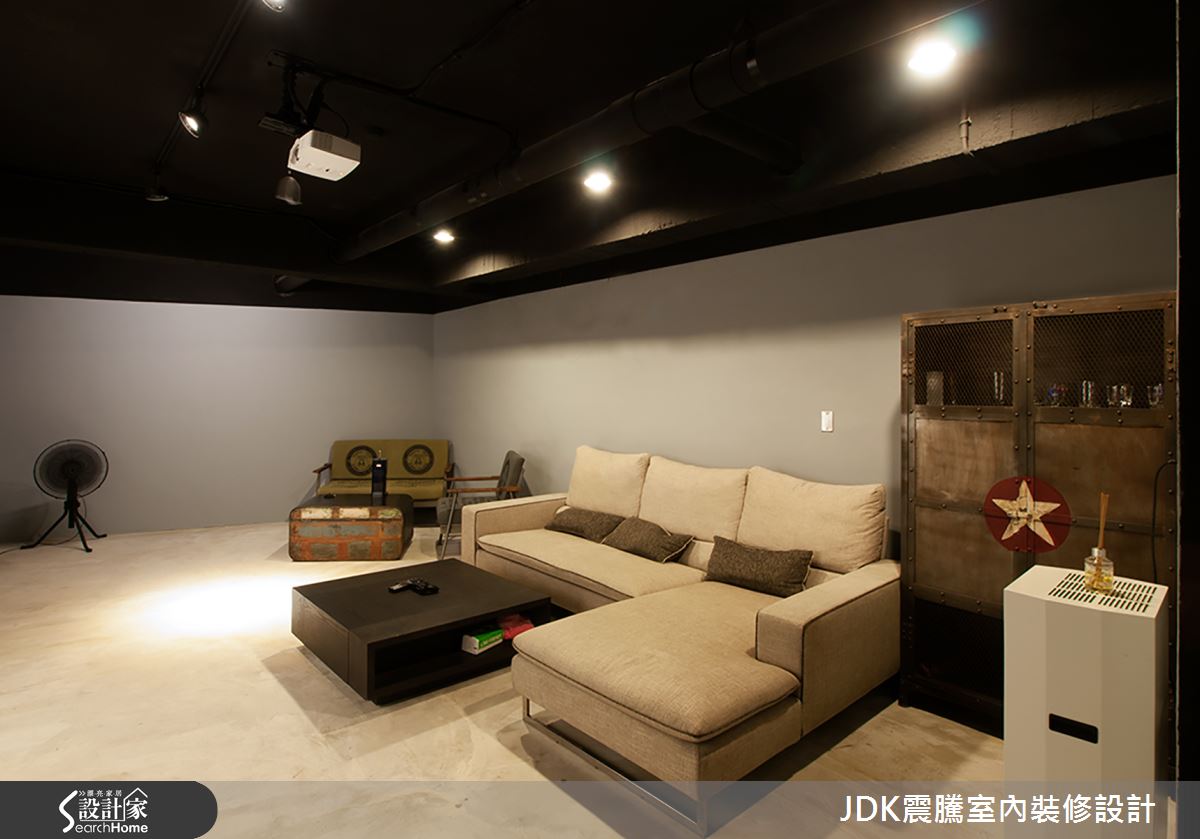 我的環島日記！第一站，個性化Loft二手車行 