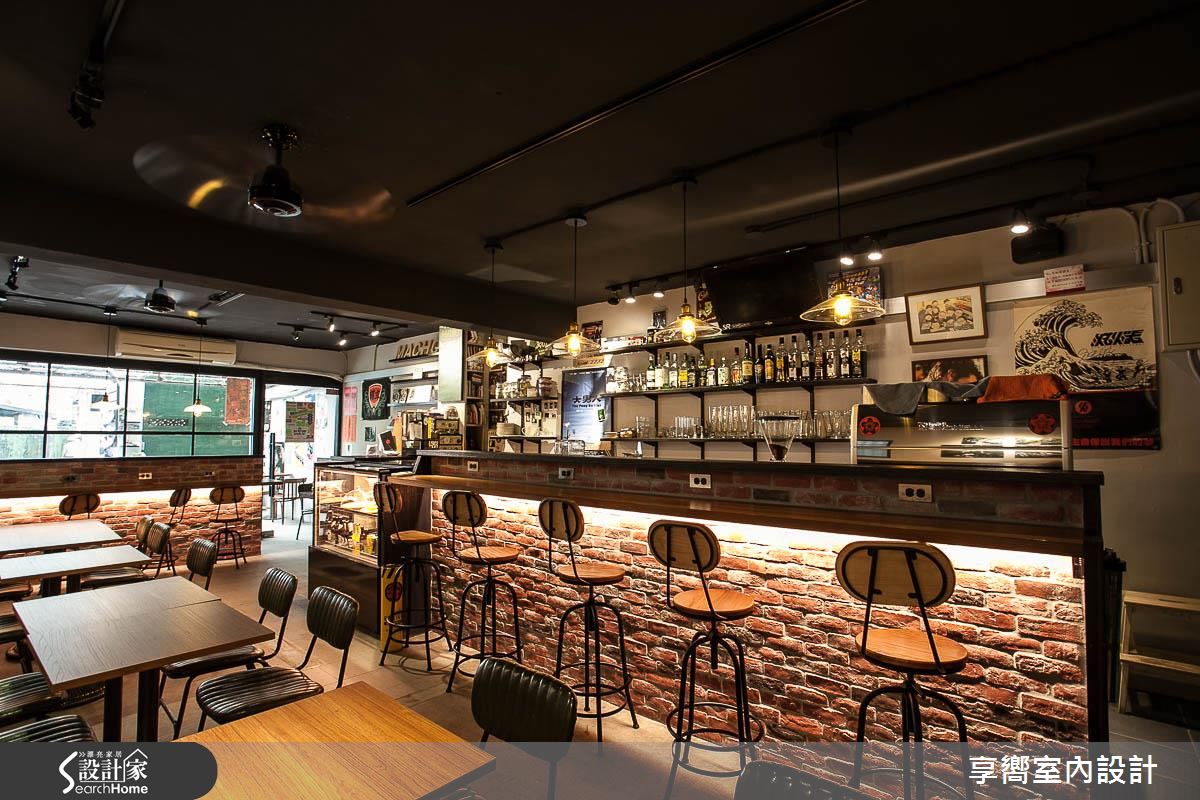 夜貓子好去處！ 工業風咖啡館的深夜窩心時光