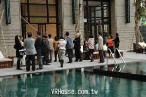 促銷高雄房地產 買福袋免費住一年