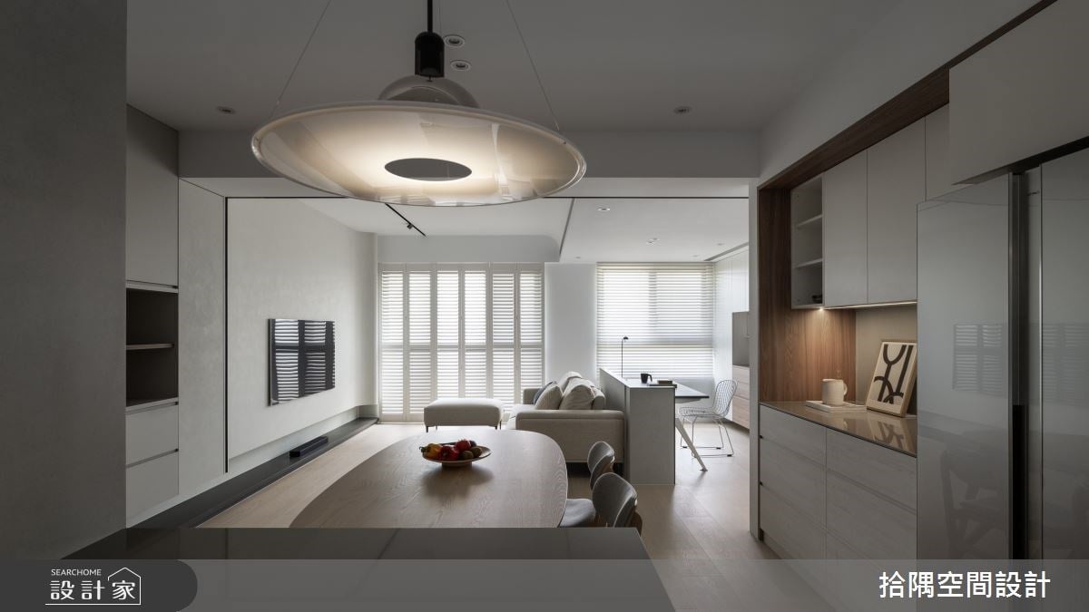 一派清爽的灰白系親子宅！以暖洋洋的光感預售屋，揭開毫無壓力的生活場景