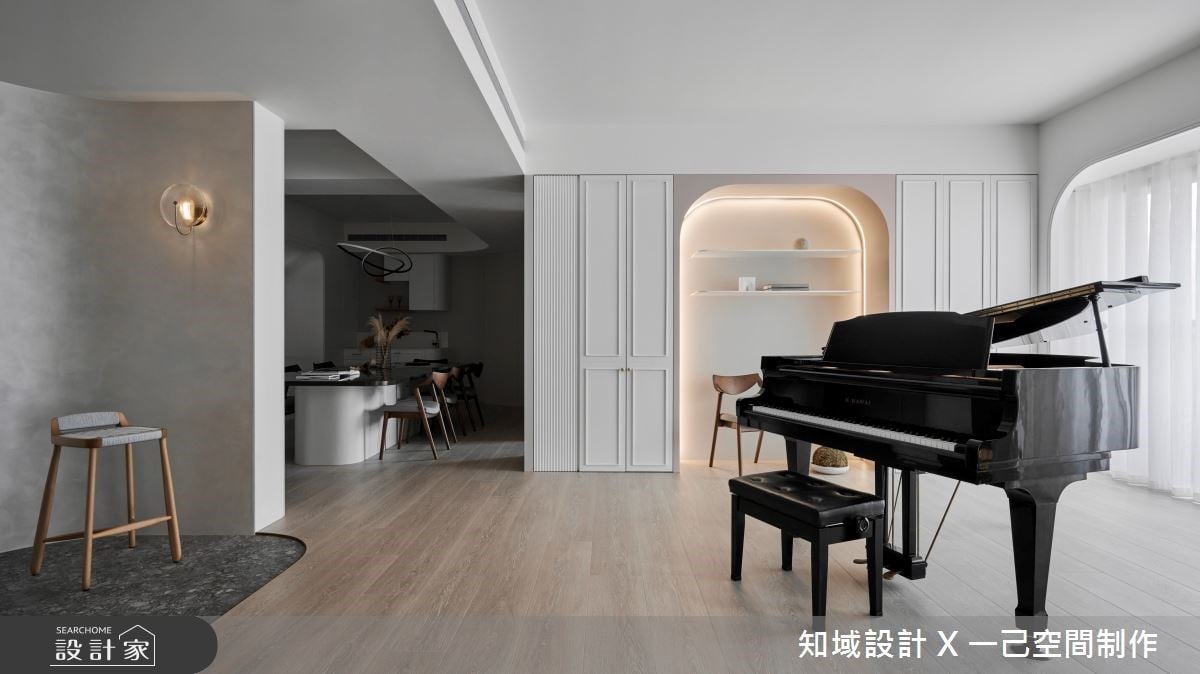 【TV】柔美線條勾勒大尺度空間 暖色調鋪陳療癒系住宅