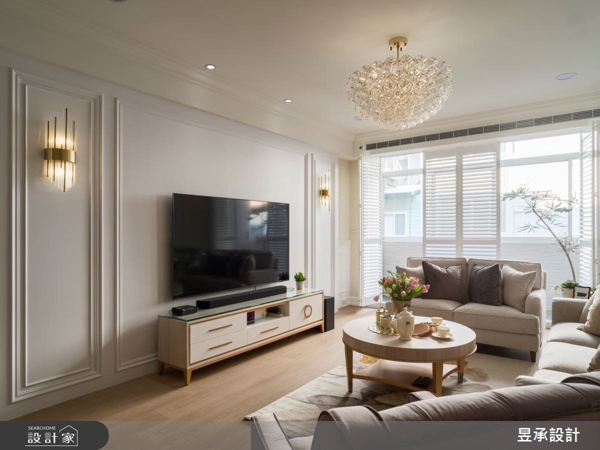 40年透天老屋調整樓梯方向、變身優雅美式風！