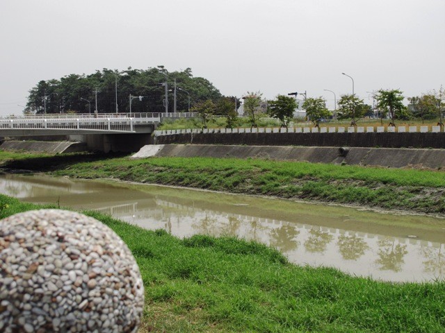 天河戀，和一條河流的戀愛
