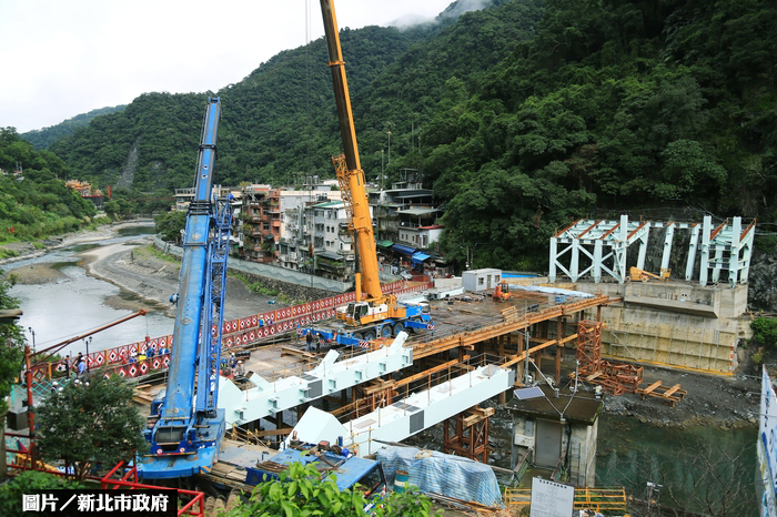 新北烏來覽勝大橋 估明年暑假完工