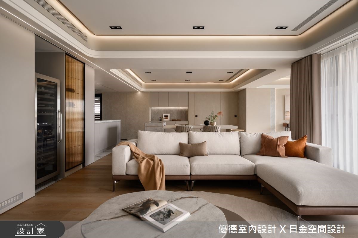 石材與塗料相映成趣！49.5 坪輕奢風住宅，建構舉手投足皆優雅的生活步調