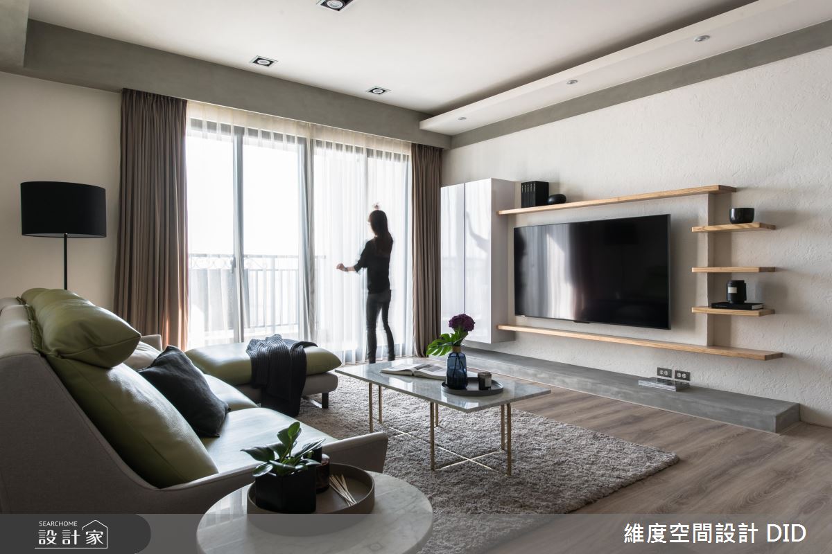 Loft 與無印風的清爽調和！善用珪藻土和仿清水模的親子宅