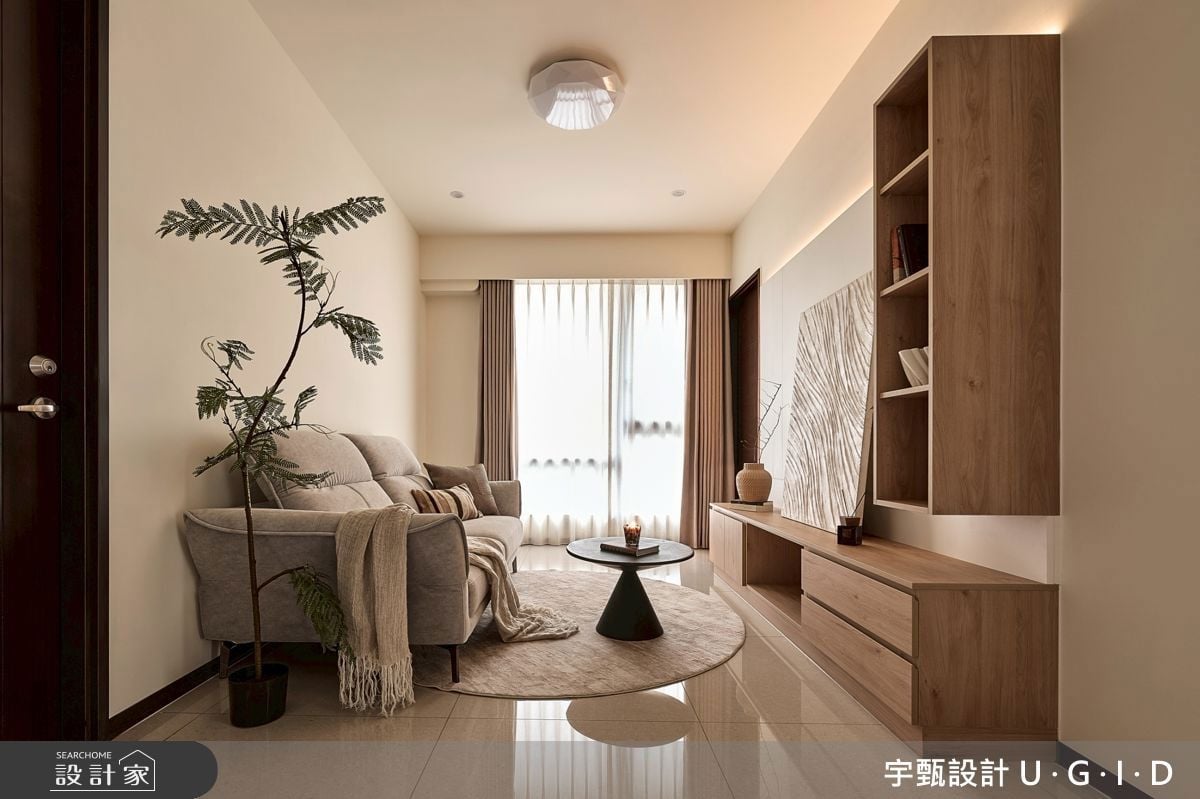 溫潤木調搭上迷人奶油風！重塑小宅空間機能，老屋改造迎接幸福兩人生活！