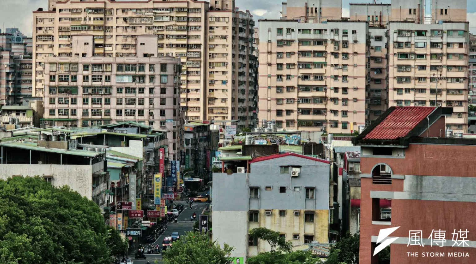 通勤台北買房怎麼選?「亞東醫院 vs 江子翠」引熱議,在地內行一面倒選...