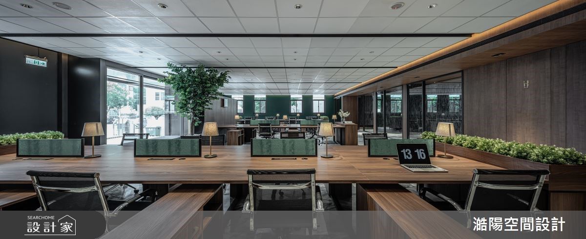 35 年老屋的華麗轉身！新舊並陳的經典設計，彷彿走進歐洲百年飯店辦公