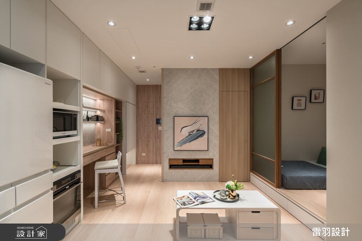 窺探都市裡的純真年代！和室老窗花＋架高地板，25 坪預售屋把兄弟成長的...