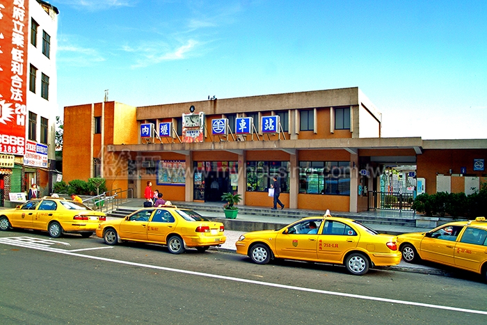 內壢車站整合　後站東側出入口開工　