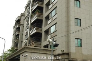 精華區養房　先轉賣為租平衡收支