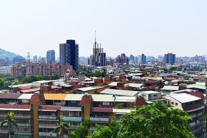 疫情打擊收入 想找租金便宜的房屋更難了