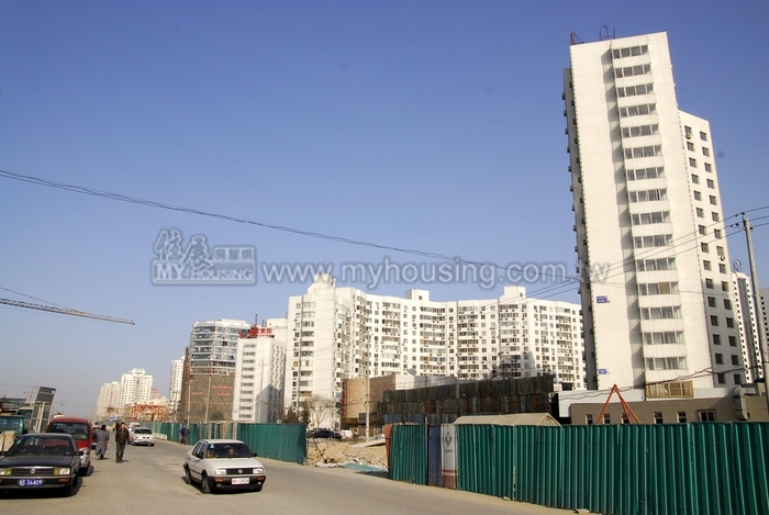 中國土地市場冷清清　供需下降近五成