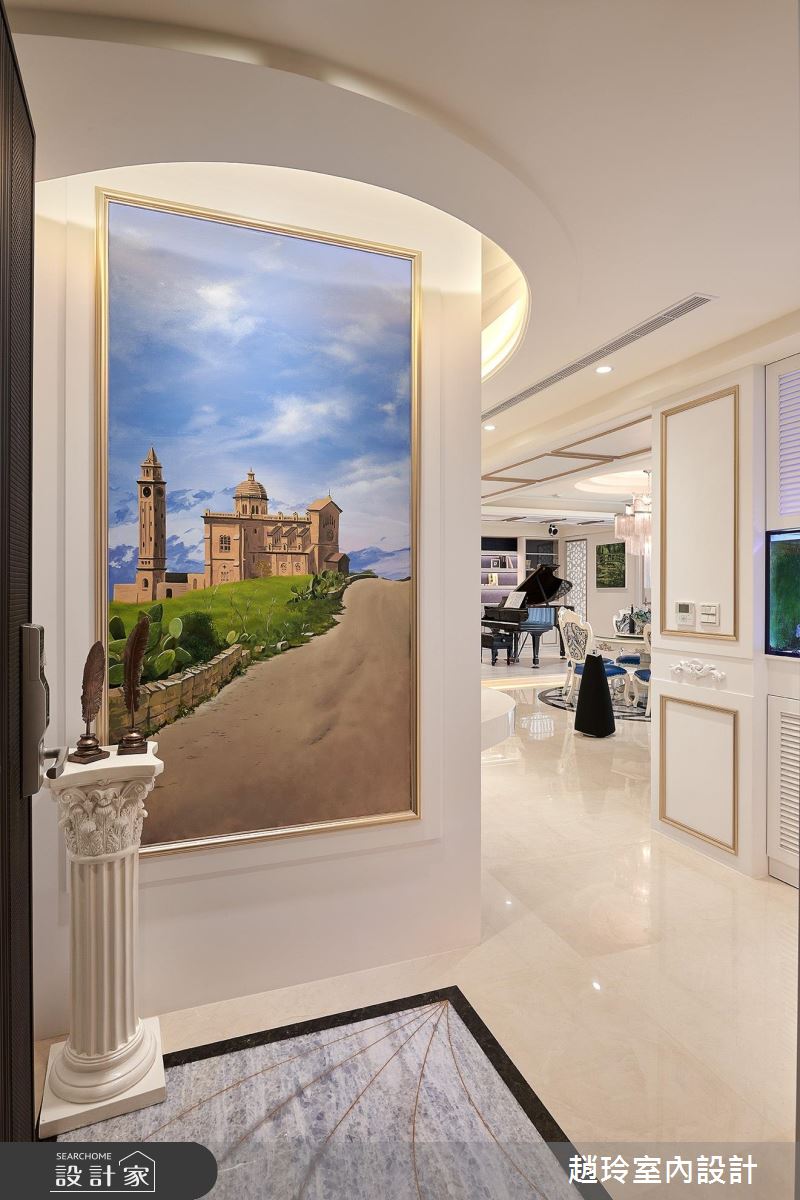 比照五星飯店的甜美系新古典宅 ! 暗藏鐵板燒台、鋼琴酒吧 !