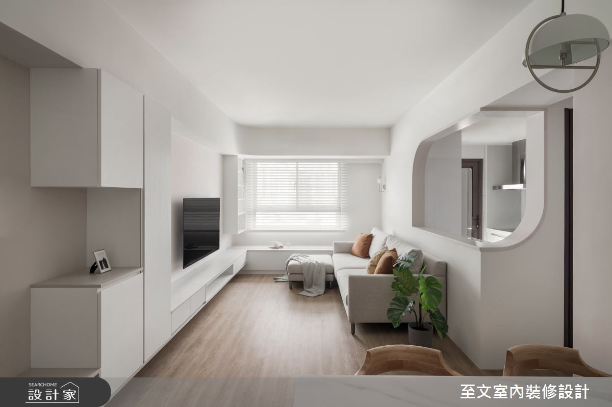 燕麥色系的簡約風採光宅，不動隔間打造高互動的居家氛圍