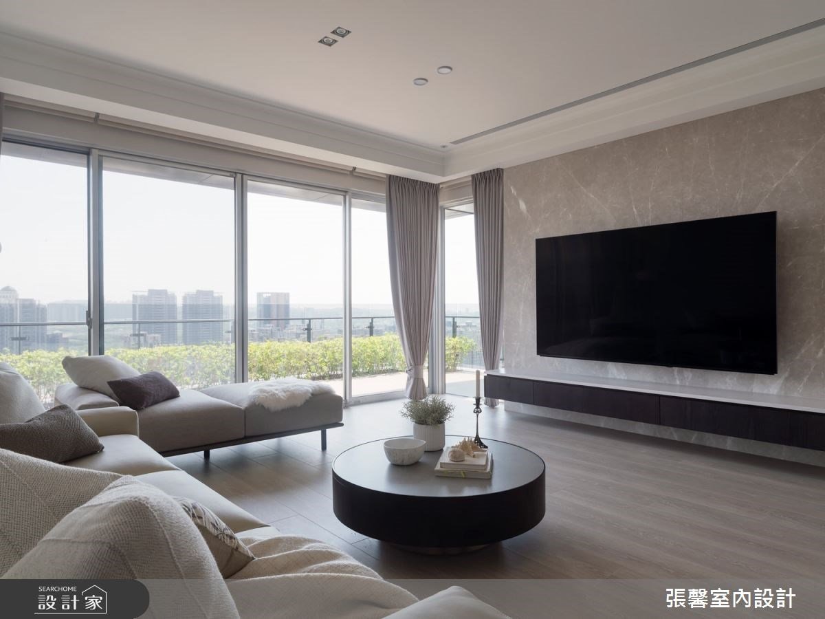 頂樓景觀宅的簡約美學！75.5坪美式風大宅，將天際線美景盡收眼底