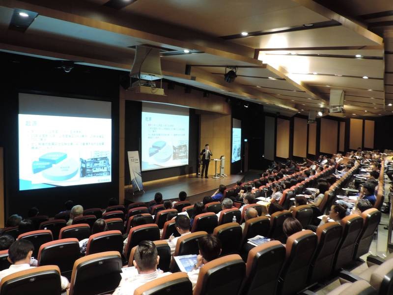 危老條例掀地產活化議題熱 安信「全案管理」講座逾百人參與