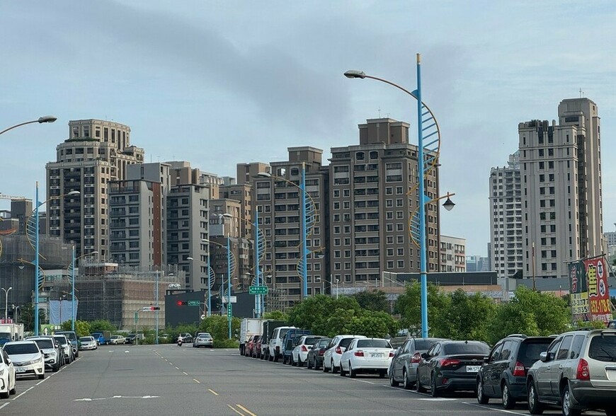2025十大建商出爐，北強南弱格局明顯；2026房市預估「量縮修正、價格分化」