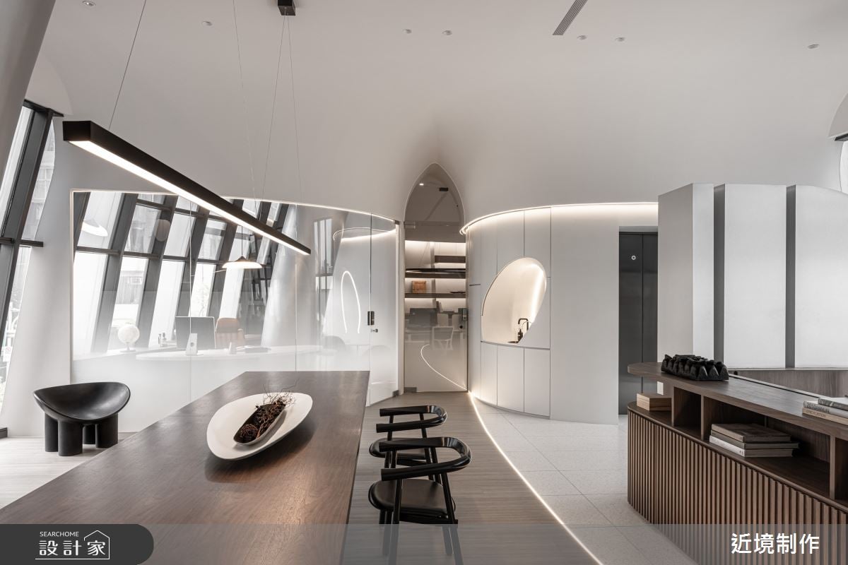 一場無界與有界的空間探索，從卵形建築出發、有機曲線實現視覺盛宴