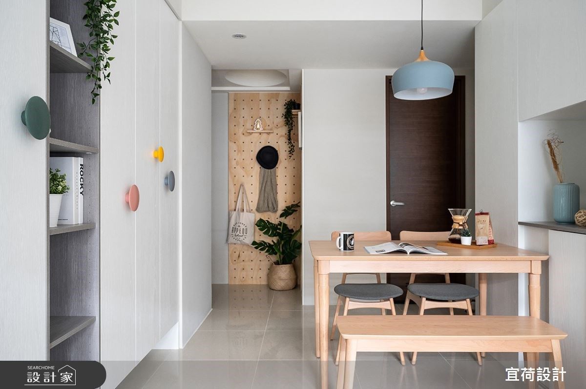 揮別惱人的風水和收納難題! 格局重整後，化身明亮清新的北歐新婚宅