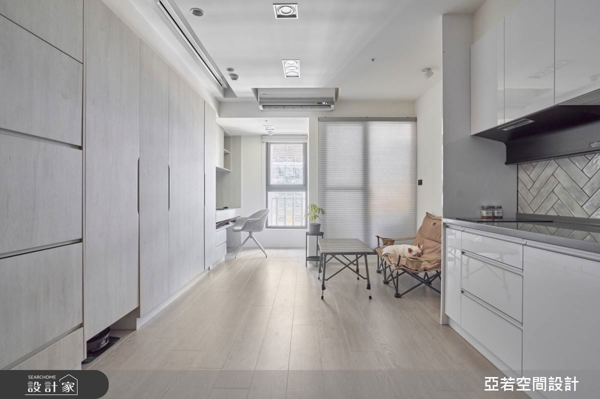 小坪數也能舒適開闊！溫柔氛圍 + 彈性收納，8坪打造奶茶色寵物宅！