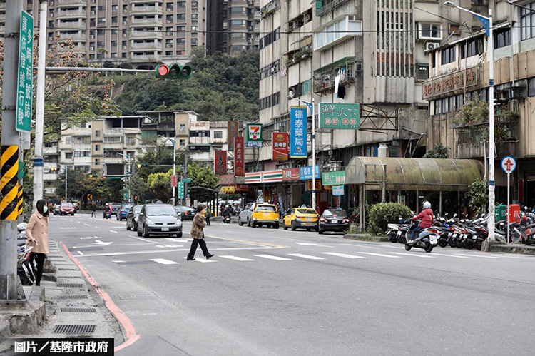 麥金路道路改善工程 推動綠色交通網